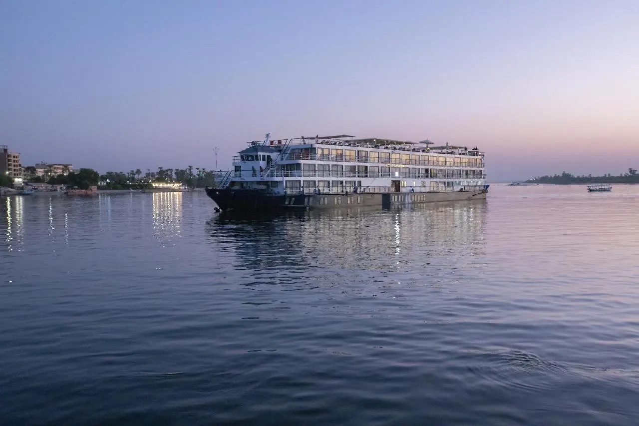 M/S Royal Adventure - Saturday From Luxor 4 Or 7 Nights - Wednesday From Aswan 3 Or 7 Nights Ξενοδοχείο